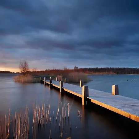 Villa Waterfront Am See